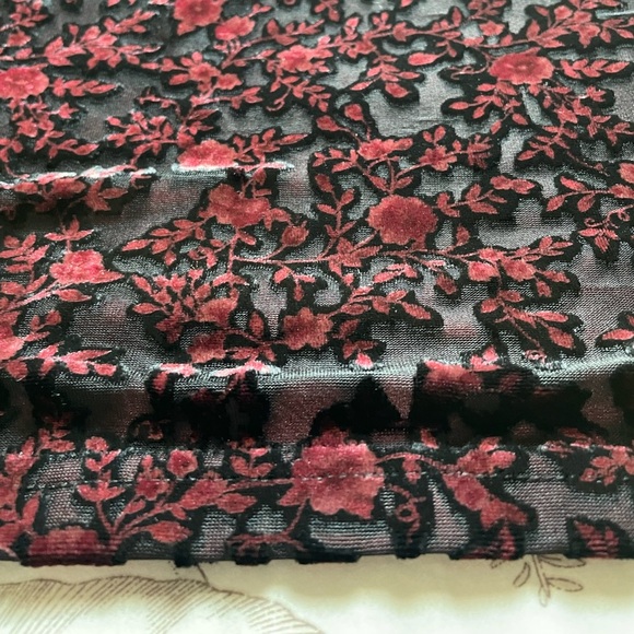 Red Black Velvet Burnout Top Medium Office Goth Whimsigoth Y2K Fairy Grunge - Picture 3 of 8